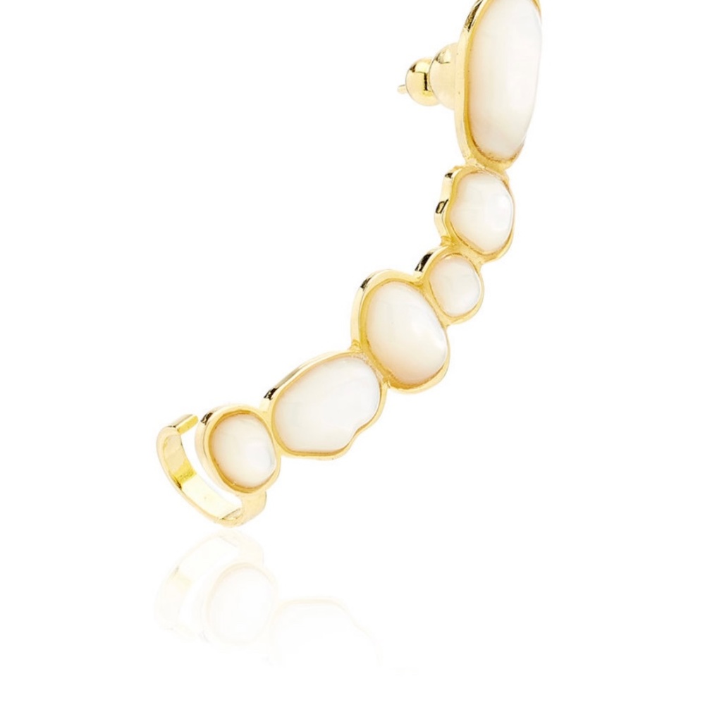 Cult Gaia ear cuff